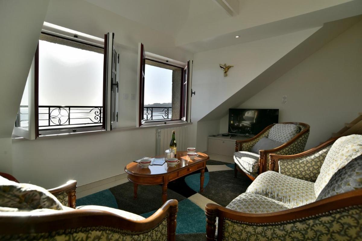 Lostra 2 - Appartement Avec Mezzanine, Front De Mer A Cancale Sur Le Port De La Houle 외부 사진